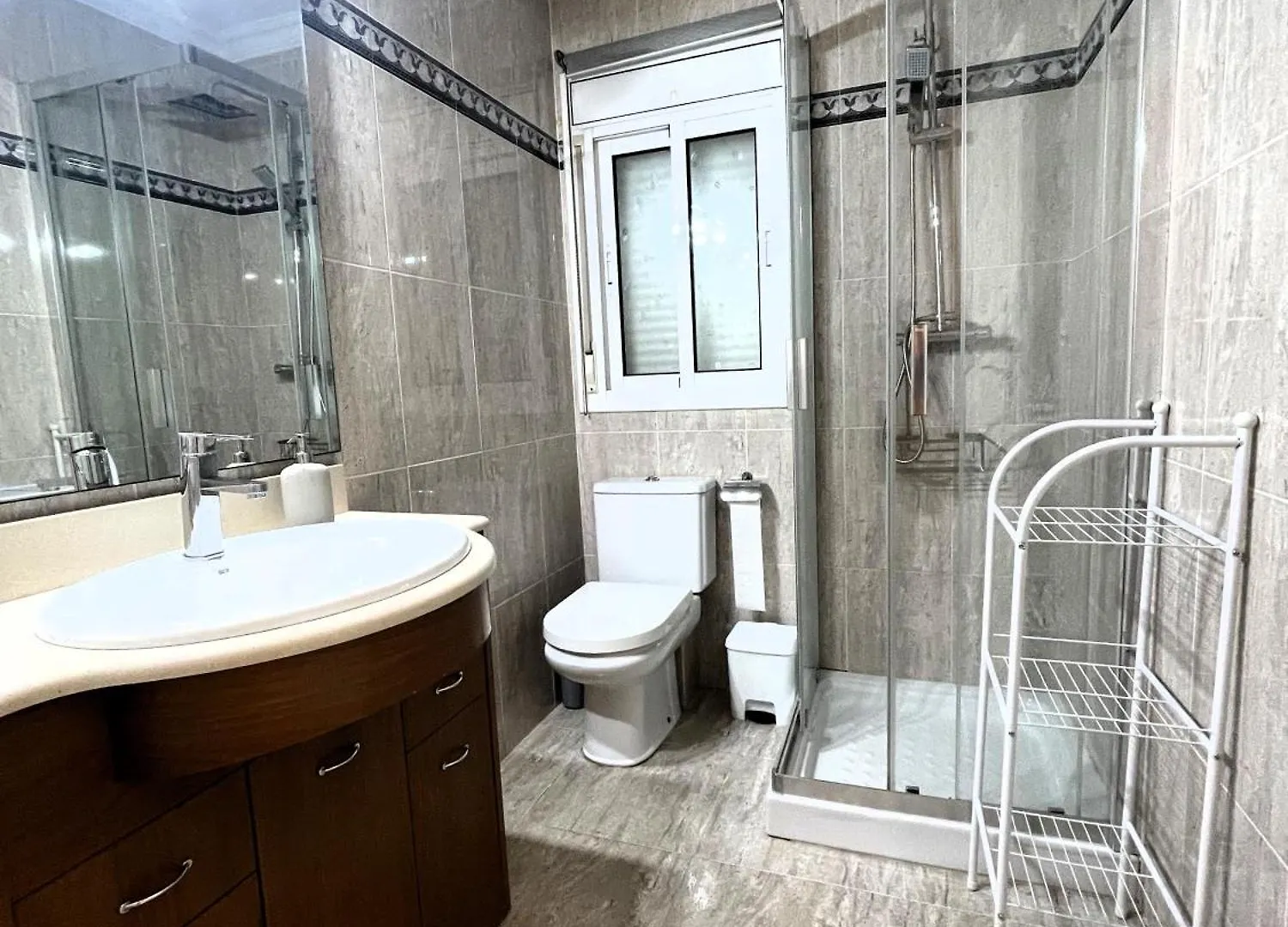 Inmobooking Lerimar Salou Spagna